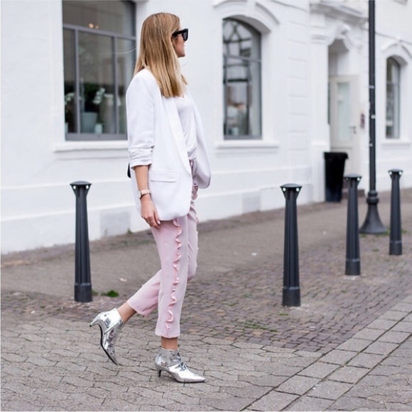 Zara Sz S Blogger’s Favourite Pastel Pink Trousers With Ruffles EUC - Picture 14 of 14